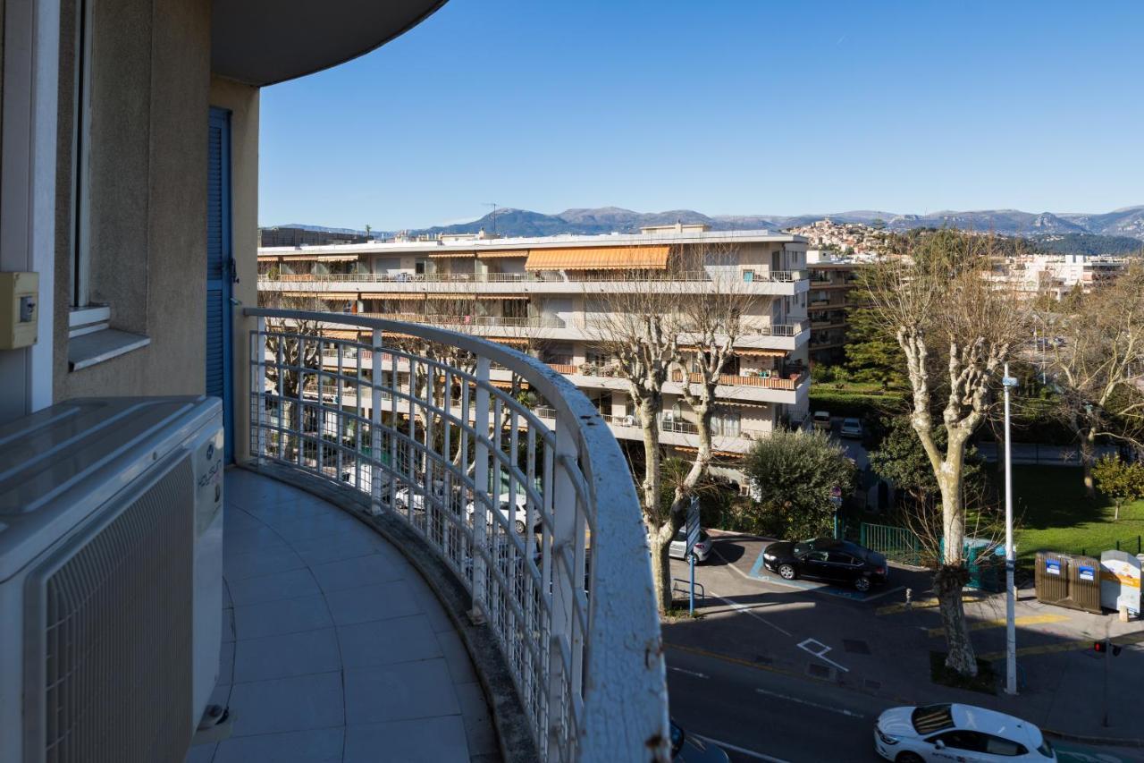 Appartement 55M2, Tres Proche Plage, Hippodrome, Tous Commerces Cagnes-sur-Mer Buitenkant foto