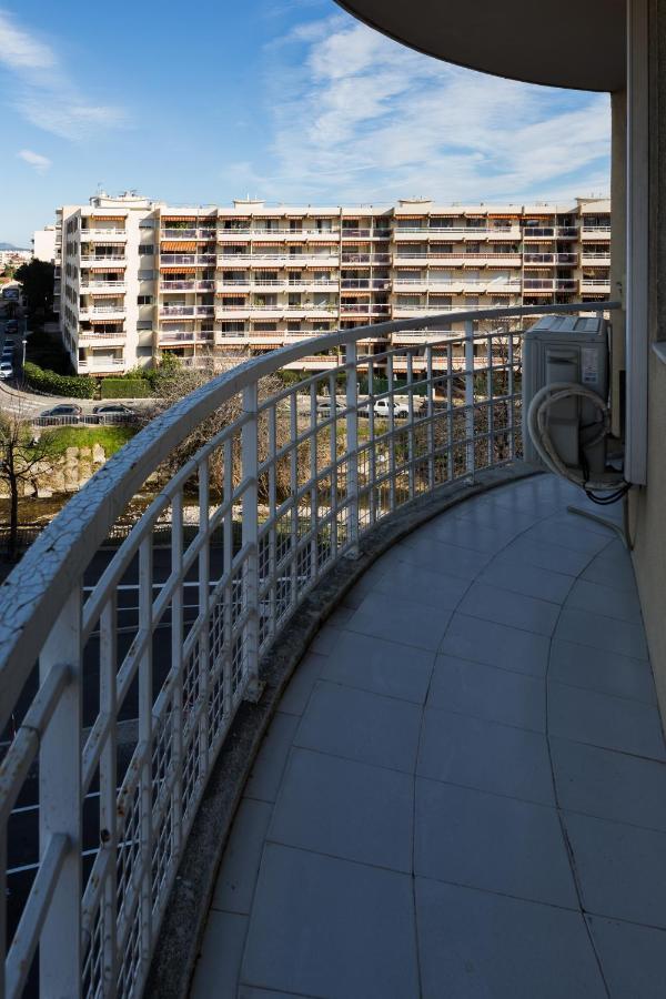 Appartement 55M2, Tres Proche Plage, Hippodrome, Tous Commerces Cagnes-sur-Mer Buitenkant foto